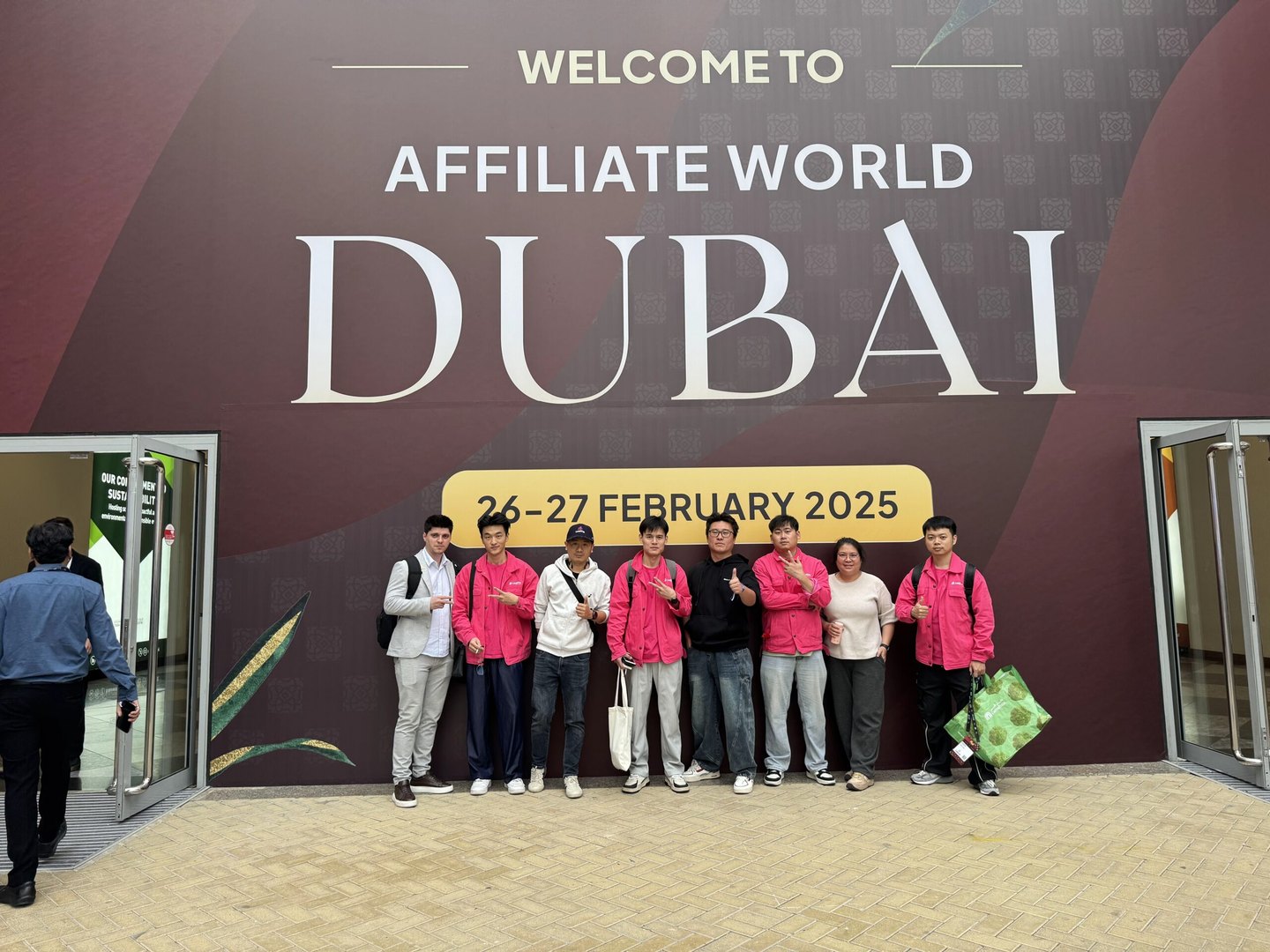 ROIBest 走进 Affiliate World Dubai：洞察全球数字营销新趋势